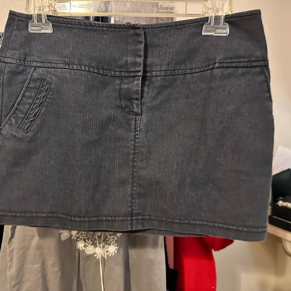 Junior mini skirt in Medium